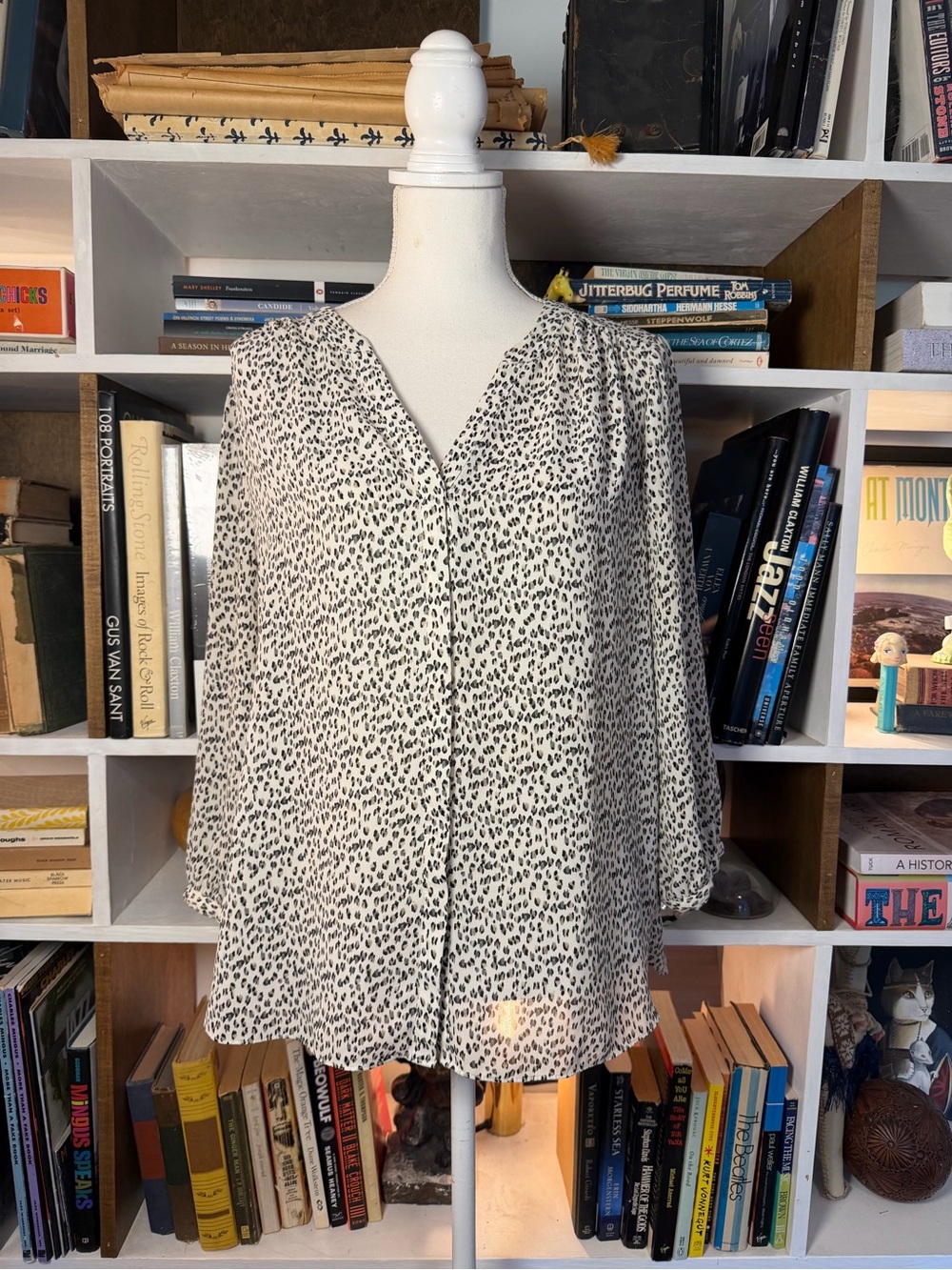 NYDJ Black and White Leopard Print V-Neck Blouse